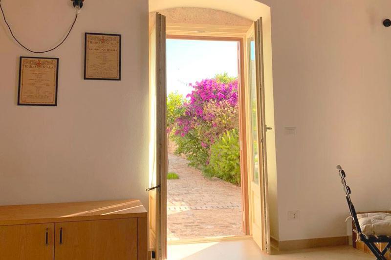 Baglio Cella - Appartamenti Per Vacanze โมดิกา ภายนอก รูปภาพ