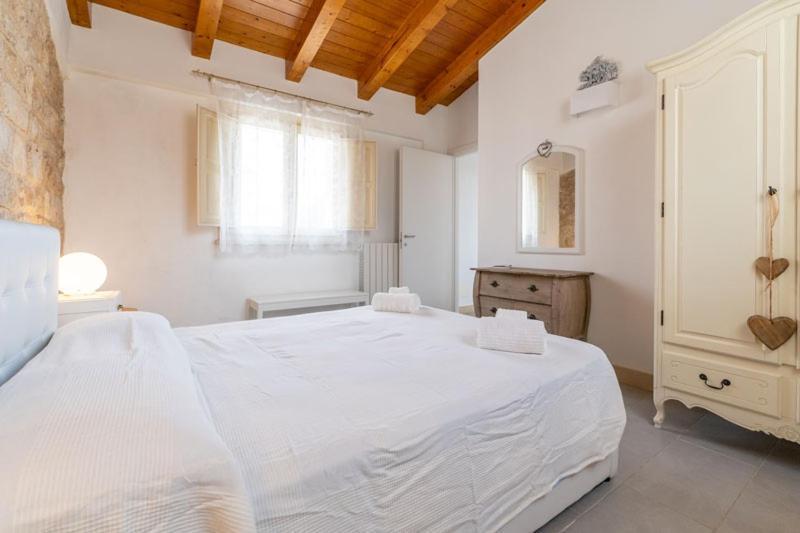 Baglio Cella - Appartamenti Per Vacanze โมดิกา ภายนอก รูปภาพ